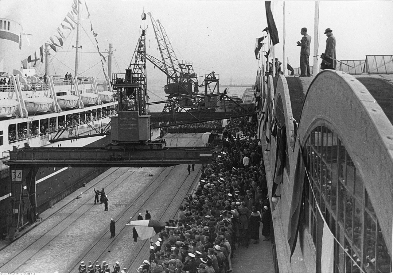 Gdynia port sea — Trójmiasto