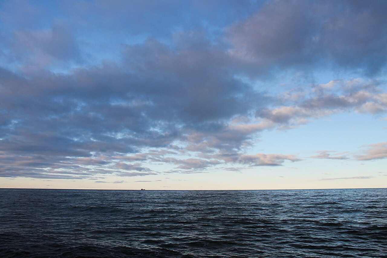 Baltic sea coast Poland blue sky — Trójmiasto
