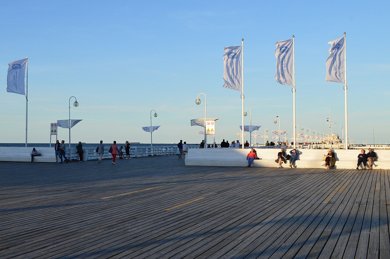 wooden pier seaside Poland — Trójmiasto