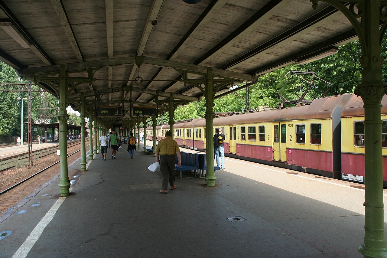 SKM train Sopot Poland station — Trójmiasto